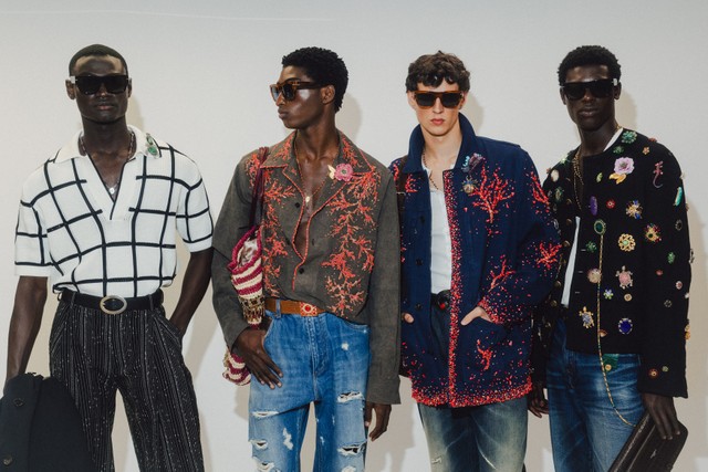DG-SFILATA-UOMO-SPRING-SUMMER-2027-FOTO-BACKSTAGE-PH-MARCO-PIONATO-30_640x480.jpg